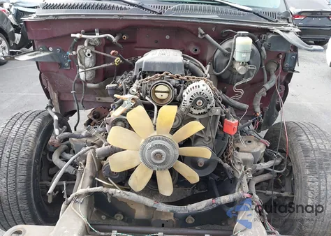 2000 GMC Sierra 1500 Sle from USA, damaged, VIN 1GTEC19V7YZ203685